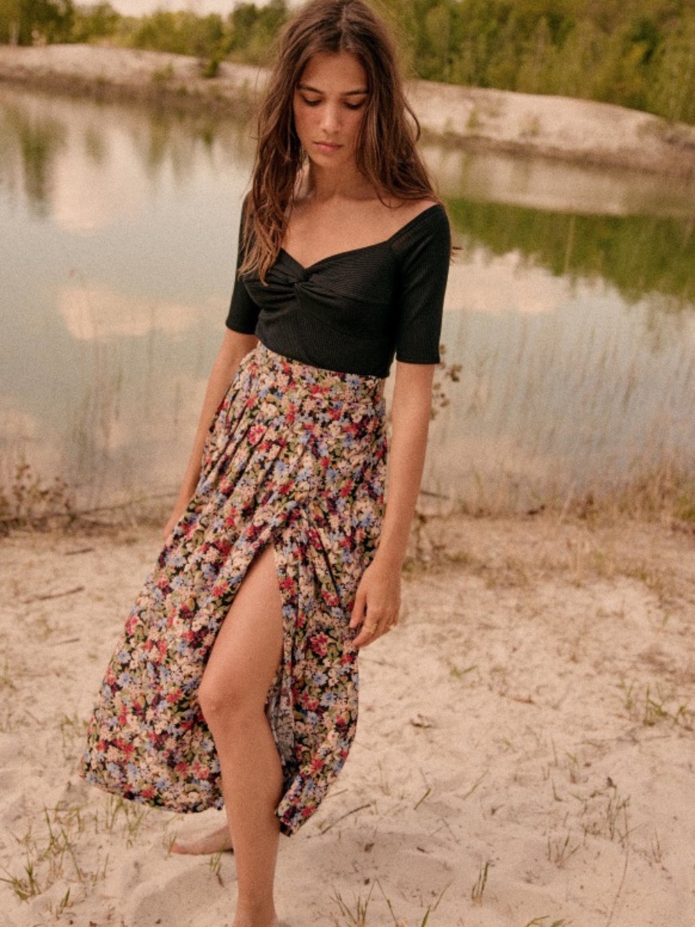 NWT Sezane Alicia Floral Maxi Skirt in Black Fall is blooming and Multi 6